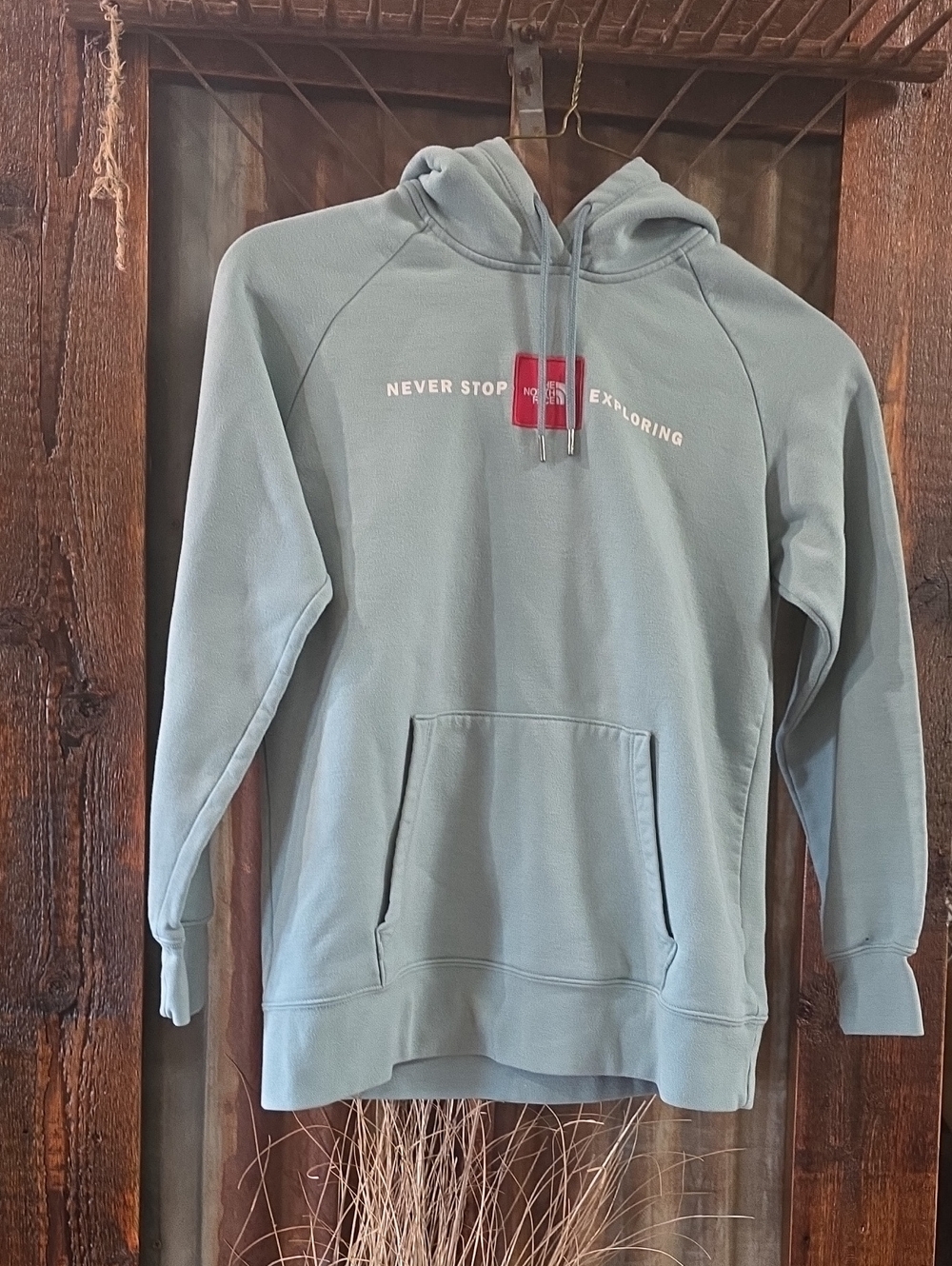 Womens North Face Sage Green 'Never Stop Exploring' Hooded Sweatshirt Size MED